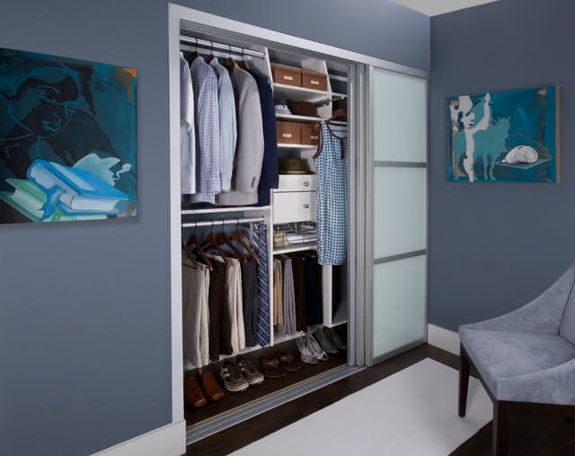 contemporary-closet