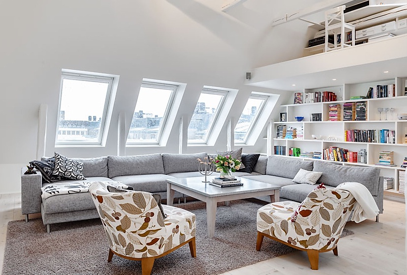 attic-living-room