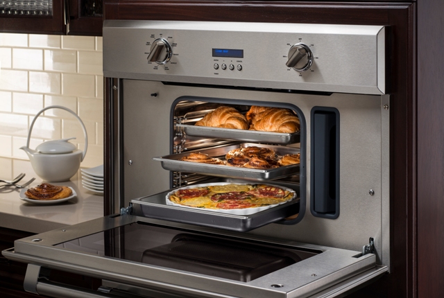 Thermador-Professional-Steam-and-Convection-Oven2